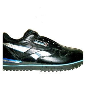 RARE-RETRO REEBOK CLASSICS women's 7.5 black